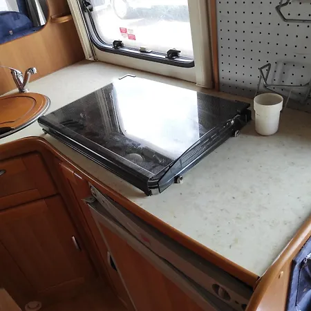 Rollo Motorhome Campingplatz *